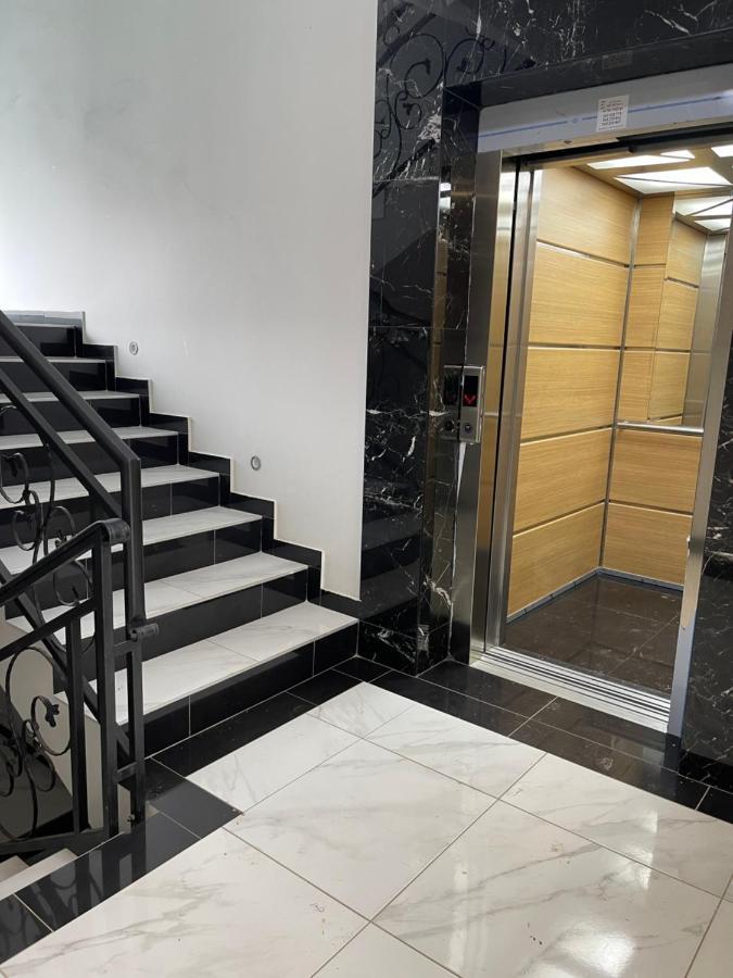 Cvetanov Trg Lux 1 Apartment Belgrade Exterior photo